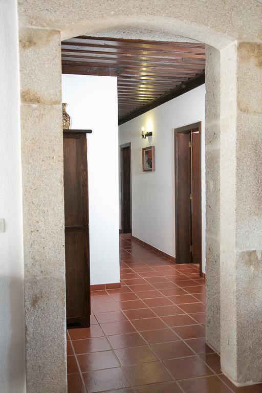 Bed and Breakfast Solar Dos Almeidas - Turismo De Habitacao Trancoso Exterior foto